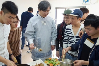 ベトナム人高度人材への教育