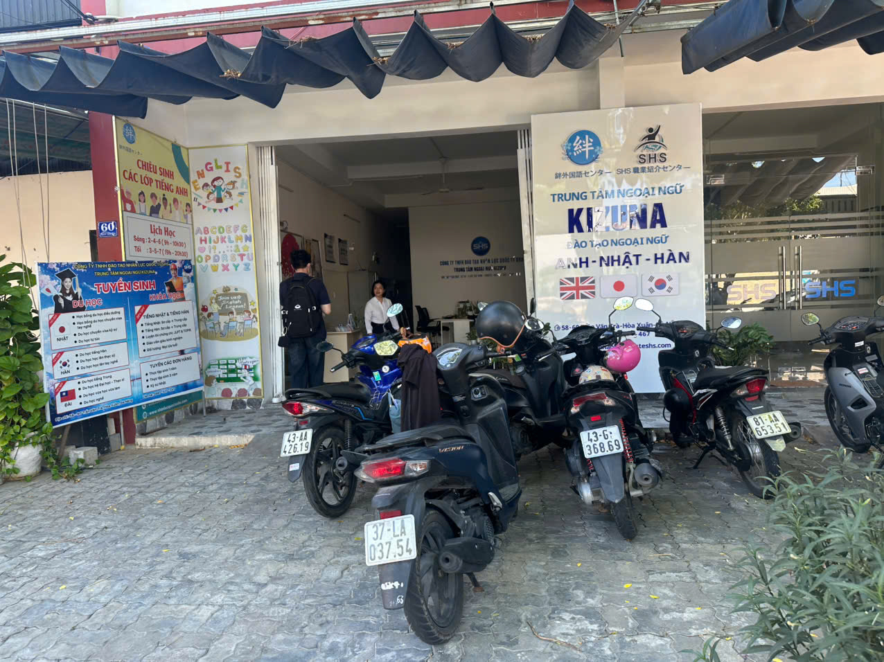 CHI PHÍ TRỌN GÓI DU HỌC HÀN QUỐC TẠI SHS 